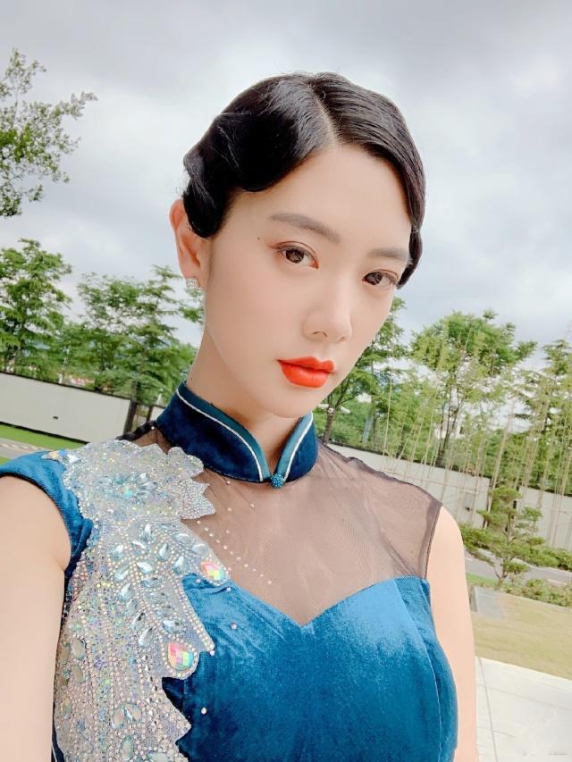 百丽热门2